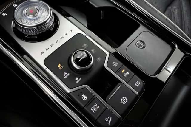 Kia Sorento (2025) thumbnail 26