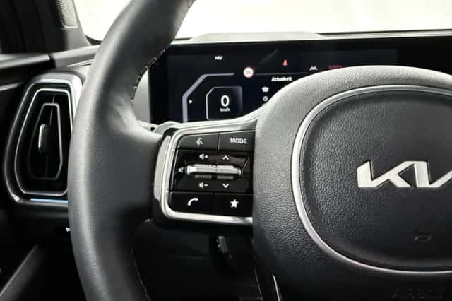 Kia Sorento (2025) thumbnail 32