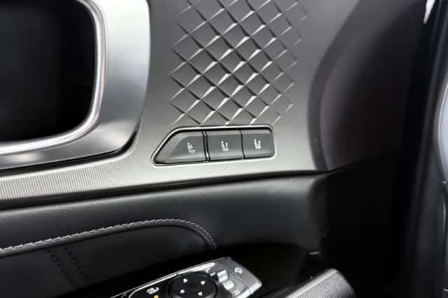 Kia Sorento (2025) thumbnail 36