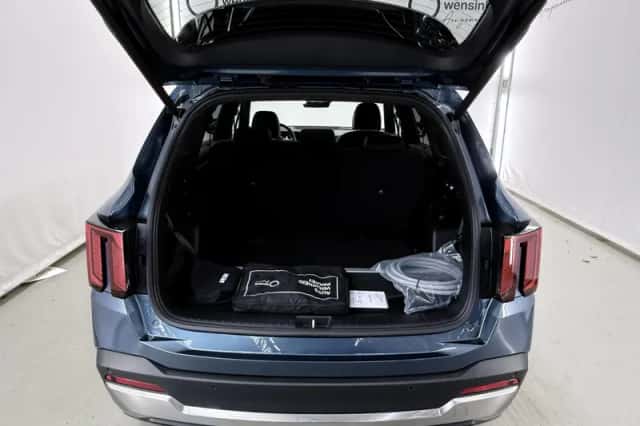 Kia Sorento (2025) thumbnail 40