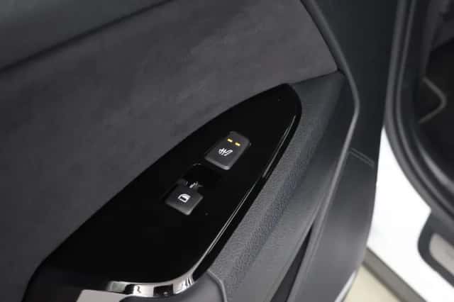 Kia Sportage (2024) thumbnail 45