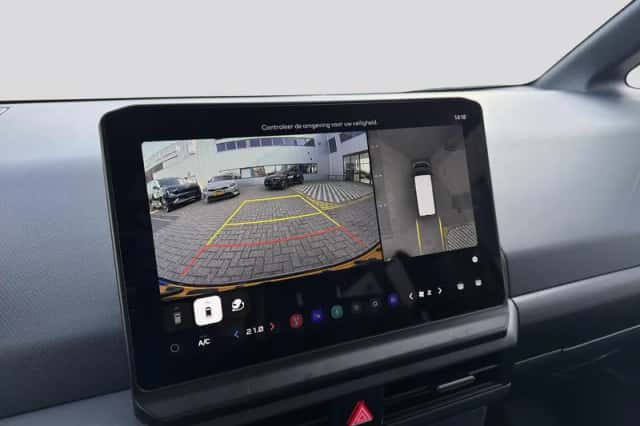 Kia PV5 Passenger (2026) thumbnail 12