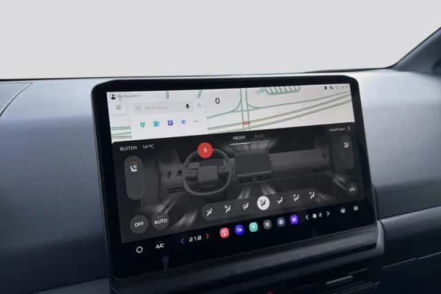 Kia PV5 Passenger (2026) thumbnail 14