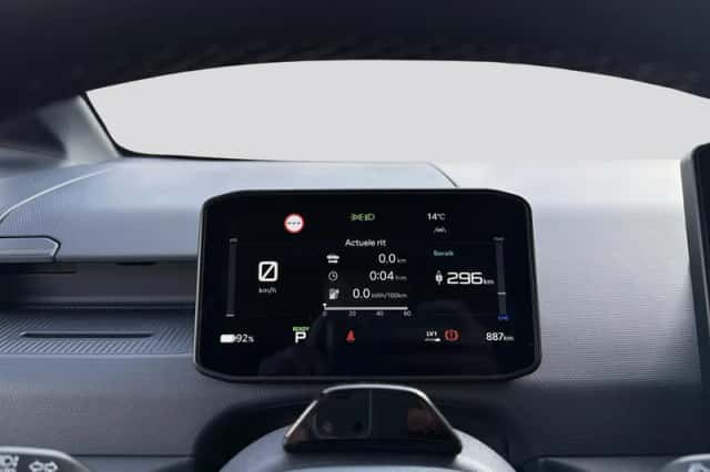 Kia PV5 Passenger (2026) thumbnail 10