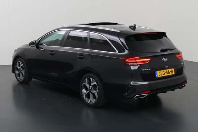 Kia Ceed Sportswagon (2021) thumbnail 22