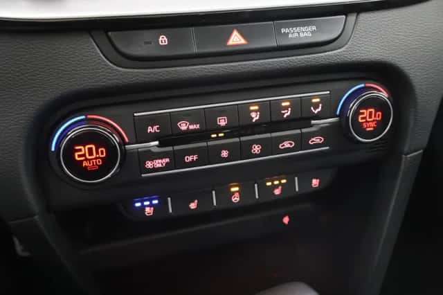 Kia Ceed Sportswagon (2021) thumbnail 24