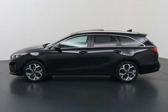 Kia Ceed Sportswagon (2021) thumbnail 5