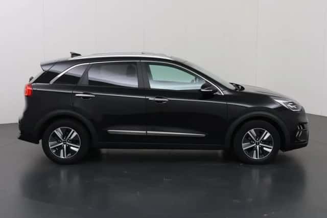 Kia Niro (2022) thumbnail 6