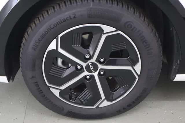 Kia Niro (2024) thumbnail 47