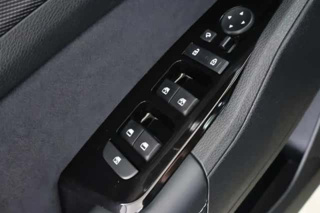 Kia Sportage (2025) thumbnail 37