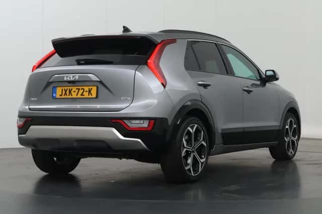 Kia Niro (2025) thumbnail 2