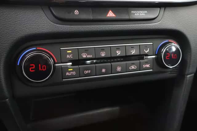 Kia XCeed (2021) thumbnail 19