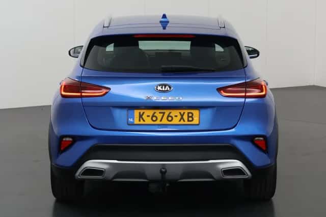 Kia XCeed (2021) thumbnail 4