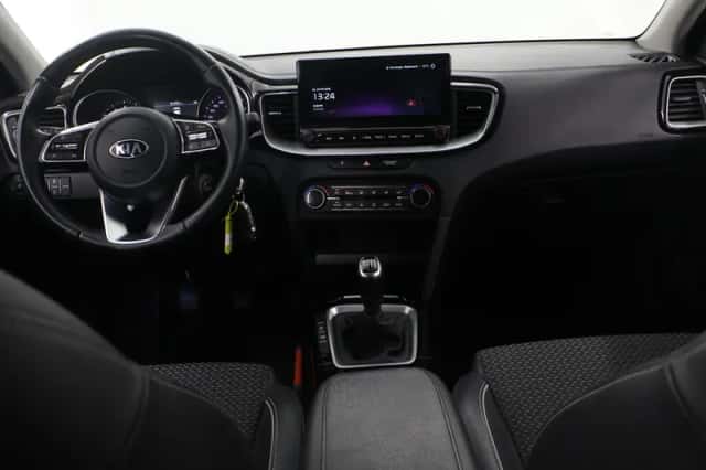 Kia XCeed (2021) thumbnail 8