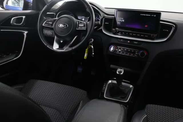 Kia XCeed (2021) thumbnail 9