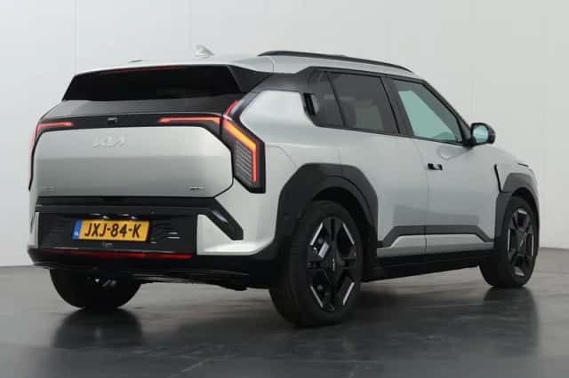 Kia EV3 (2026) thumbnail 2