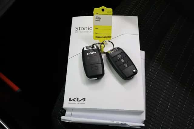 Kia Stonic (2025) thumbnail 25