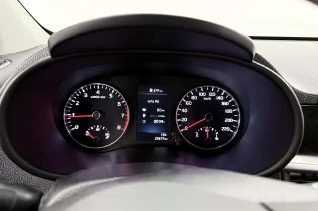 Kia Picanto (2021) thumbnail 12