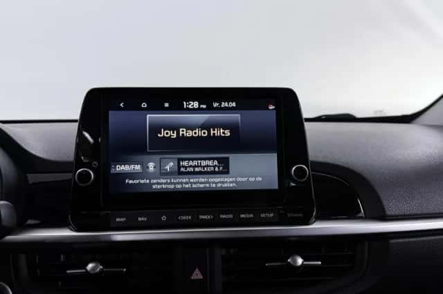 Kia Picanto (2021) thumbnail 15