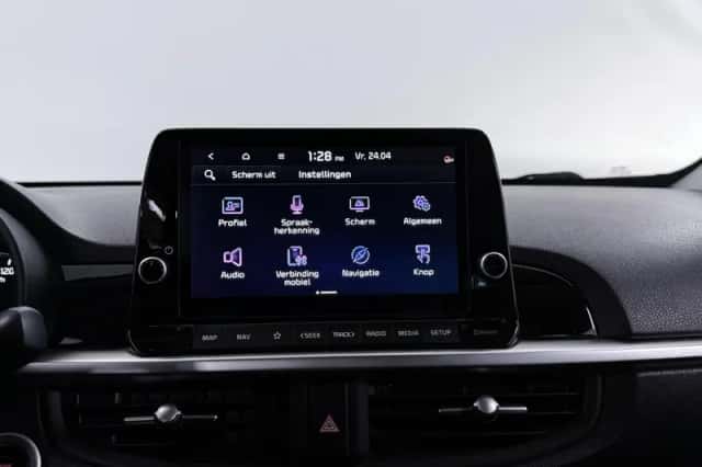 Kia Picanto (2021) thumbnail 17