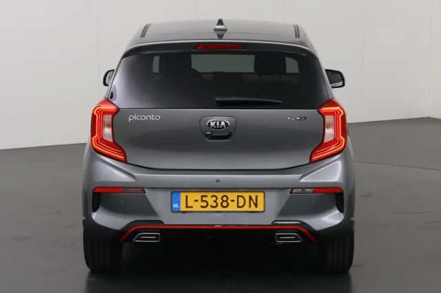 Kia Picanto (2021) thumbnail 4