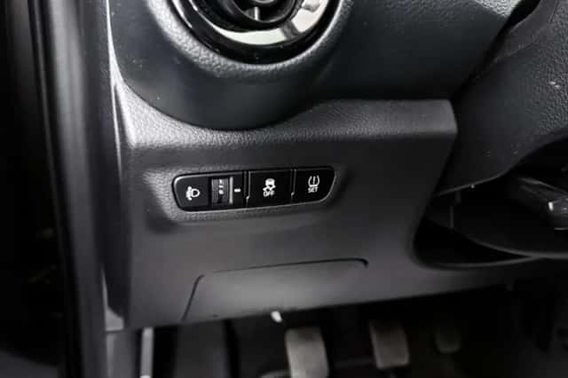 Kia Picanto (2021) thumbnail 32