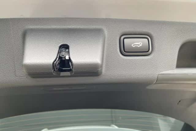 Kia Ceed (2024) thumbnail 11