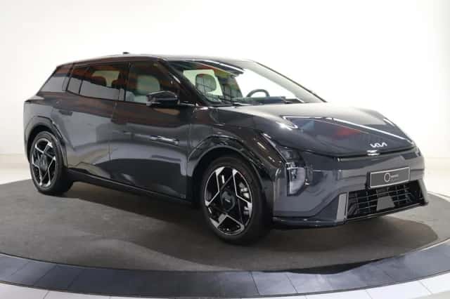 Kia EV4 (2026) thumbnail 16