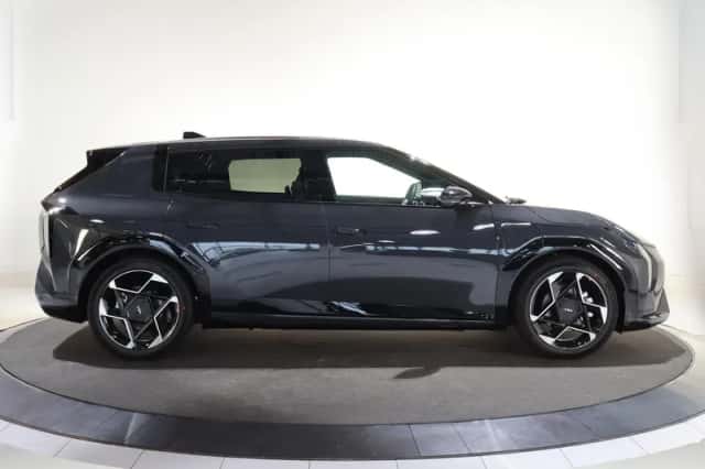 Kia EV4 (2026) thumbnail 6