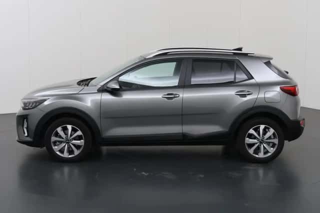 Kia Stonic (2025) thumbnail 5