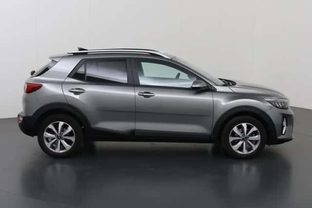 Kia Stonic (2025) thumbnail 6