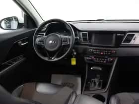 Kia Niro (2019) thumbnail 9