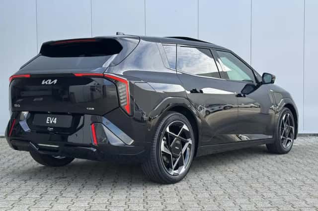 Kia EV4 (2025) thumbnail 4