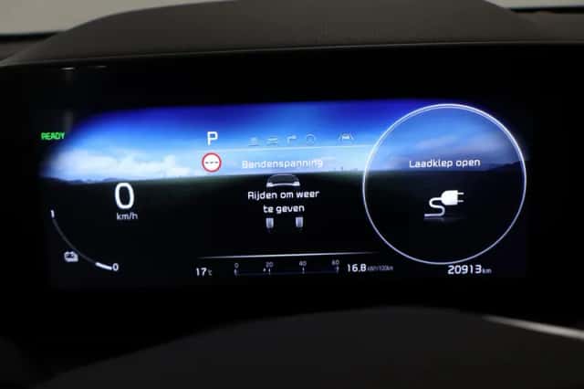 Kia Niro EV (2025) thumbnail 12