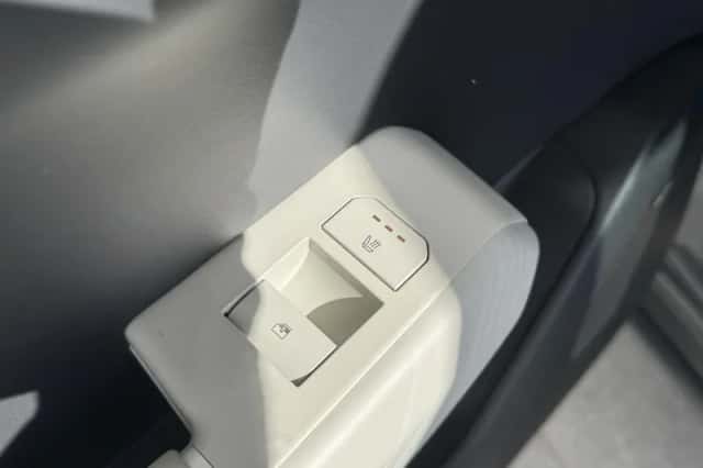 Kia EV4 (2025) thumbnail 8
