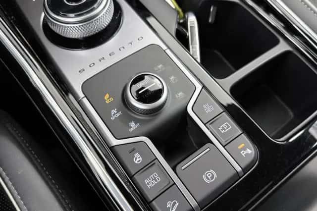Kia Sorento (2024) thumbnail 26