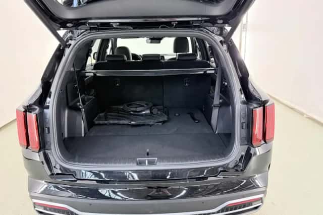 Kia Sorento (2024) thumbnail 41