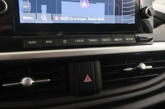 Kia Picanto (2021) thumbnail 19