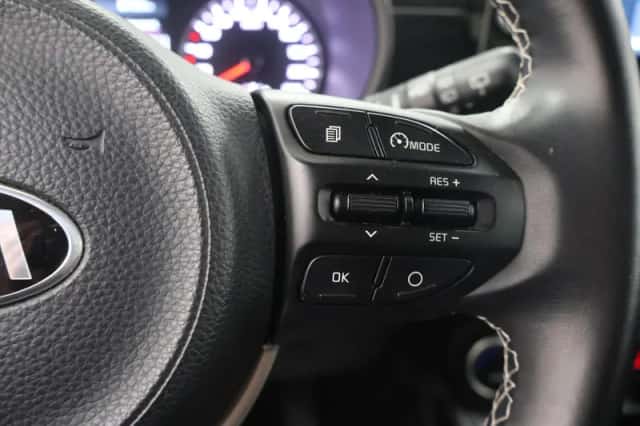 Kia Picanto (2021) thumbnail 26