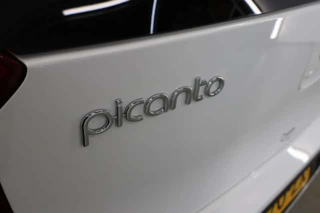 Kia Picanto (2021) thumbnail 35
