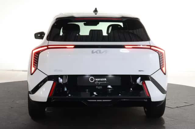Kia EV4 (2026) thumbnail 4