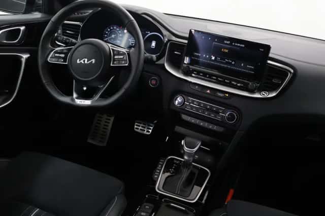 Kia Ceed Sportswagon (2025) thumbnail 9