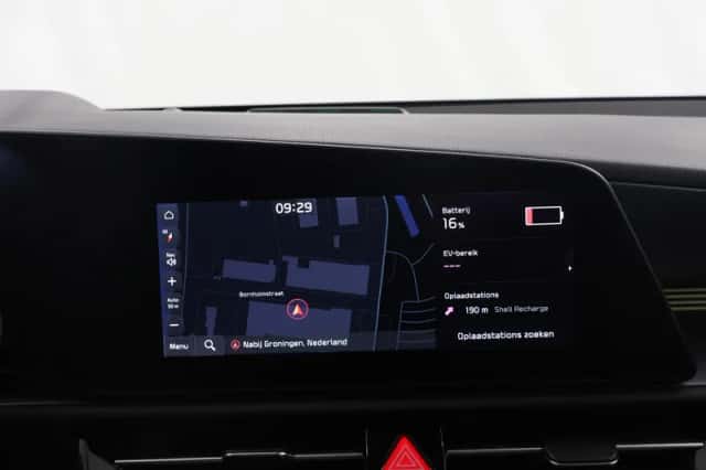 Kia Niro (2025) thumbnail 13