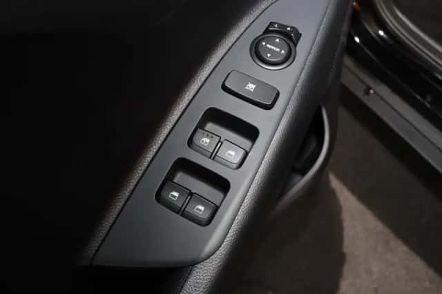 Kia Stonic (2025) thumbnail 20