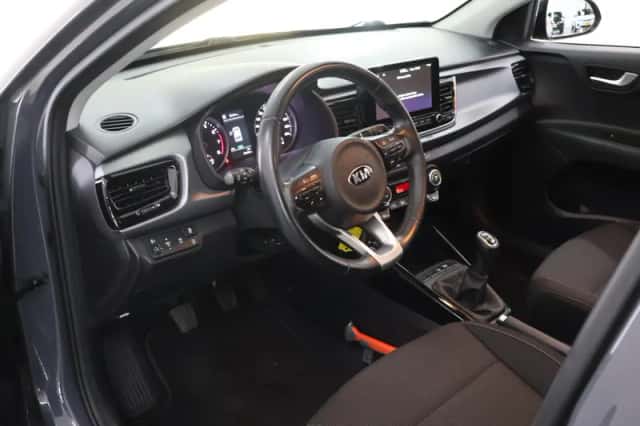 Kia Rio (2021) thumbnail 7