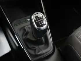 Kia Stonic (2022) thumbnail 24