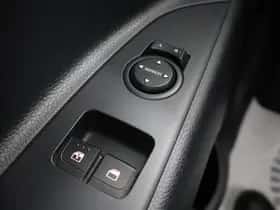 Kia Stonic (2022) thumbnail 31