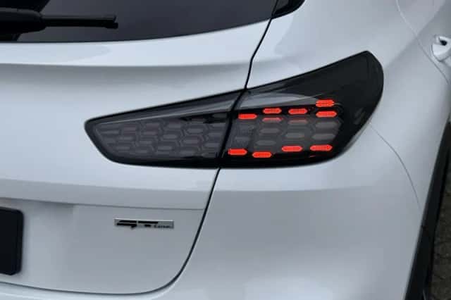 Kia XCeed (2025) thumbnail 10