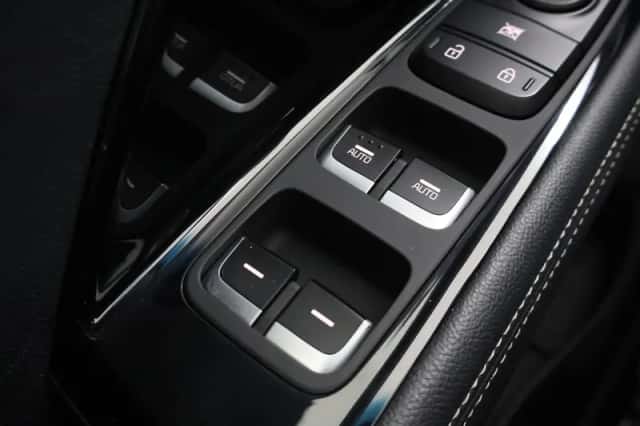 Kia Niro (2021) thumbnail 31