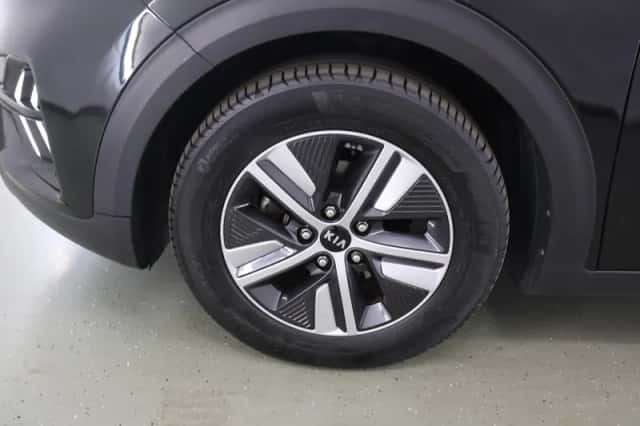 Kia Niro (2021) thumbnail 35